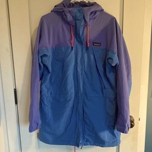 Patagonia windbreaker